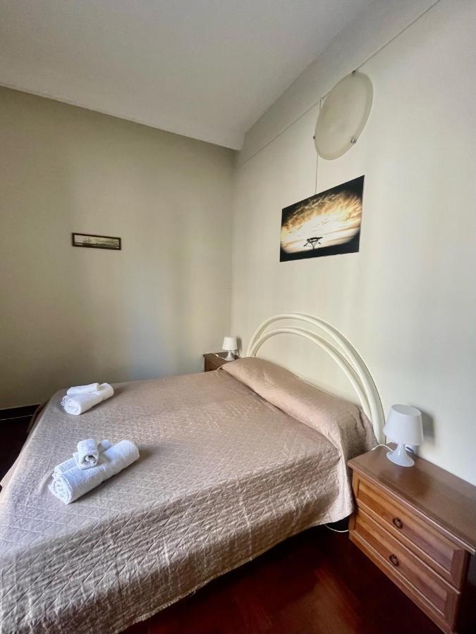 Apartament Dimora Di Maury A Due Passi Dai Trasporti E Da Ballaro 팔레르모 외부 사진