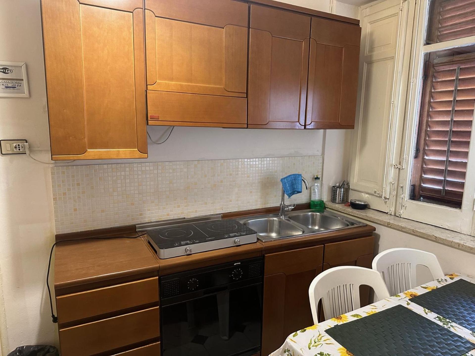 Apartament Dimora Di Maury A Due Passi Dai Trasporti E Da Ballaro 팔레르모 외부 사진