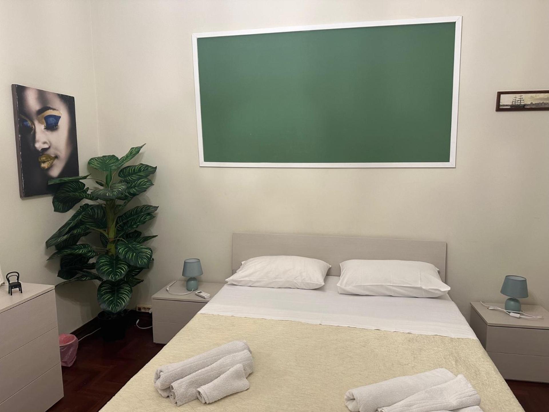 Apartament Dimora Di Maury A Due Passi Dai Trasporti E Da Ballaro 팔레르모 외부 사진